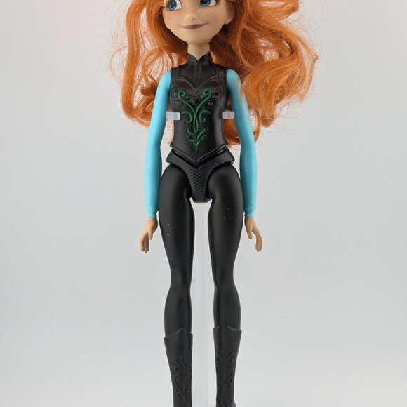 Elsa and Anna 11'' Dolls from the movie Frozen - Picture 2 of 9